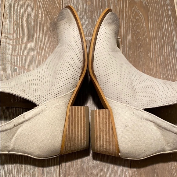 Diba Shoes Diba True White Boots Poshmark